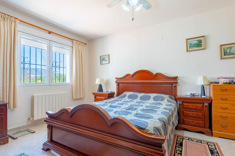 6 Schlafzimmer Villa zu verkaufen