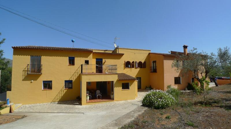 Villa til salg i Jalón, Alicante