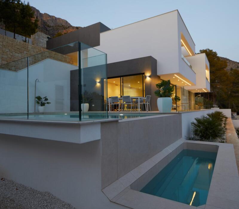 Villa en venta en Altea, Alicante