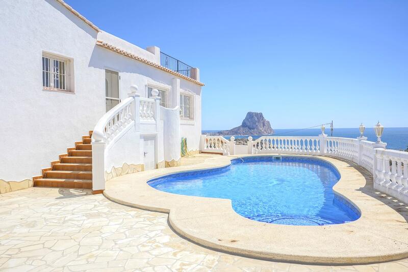 Villa til salg i Calpe, Alicante