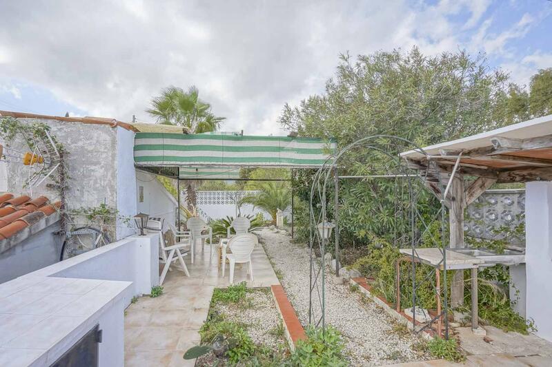 2 Cuarto Villa en venta