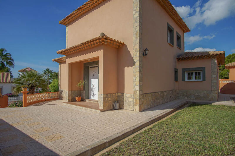 5 Cuarto Villa en venta