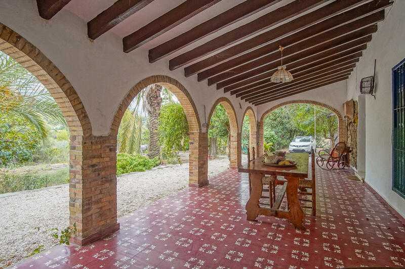 4 Cuarto Villa en venta