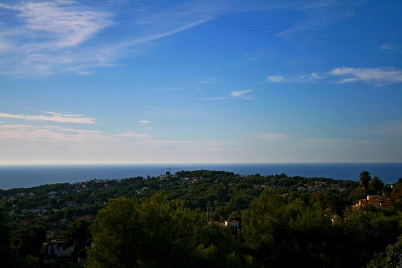 Terrain à vendre dans Moraira, Alicante