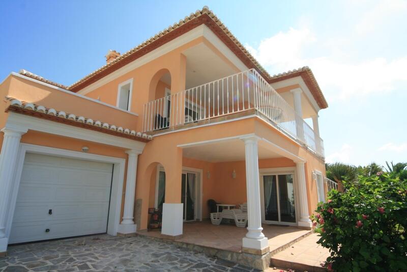 4 bedroom Villa for sale