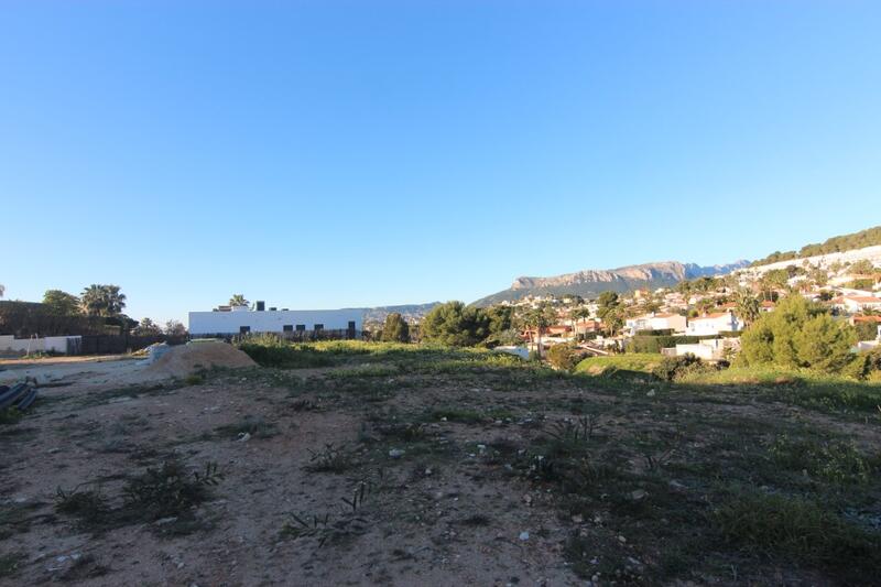 Land for sale in Calpe, Alicante