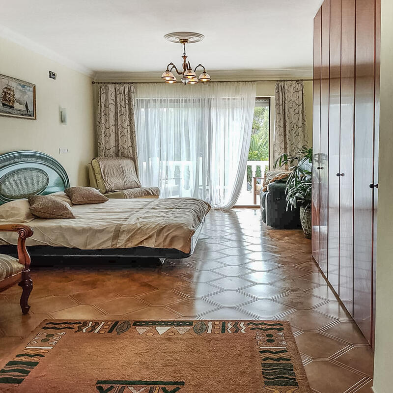 5 slaapkamer Villa Te koop