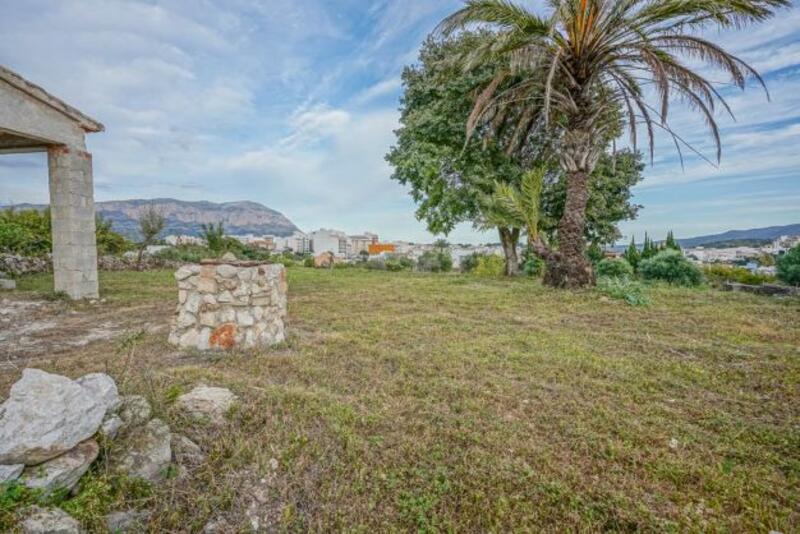 1 bedroom Land for sale