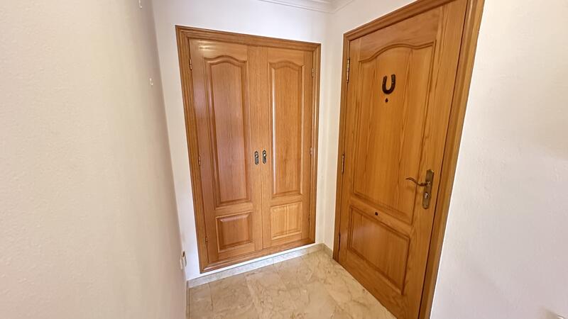 2 slaapkamer Appartement Te koop