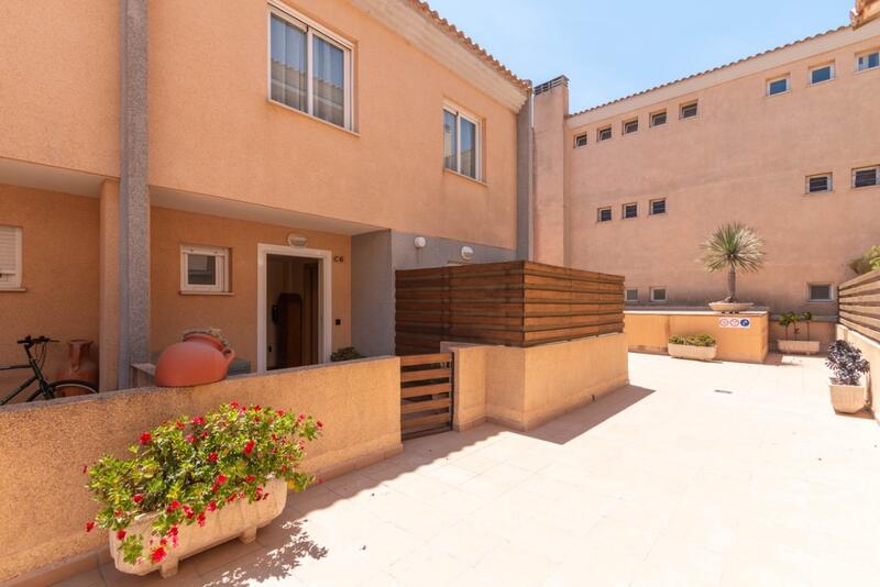 3 Cuarto Villa en venta