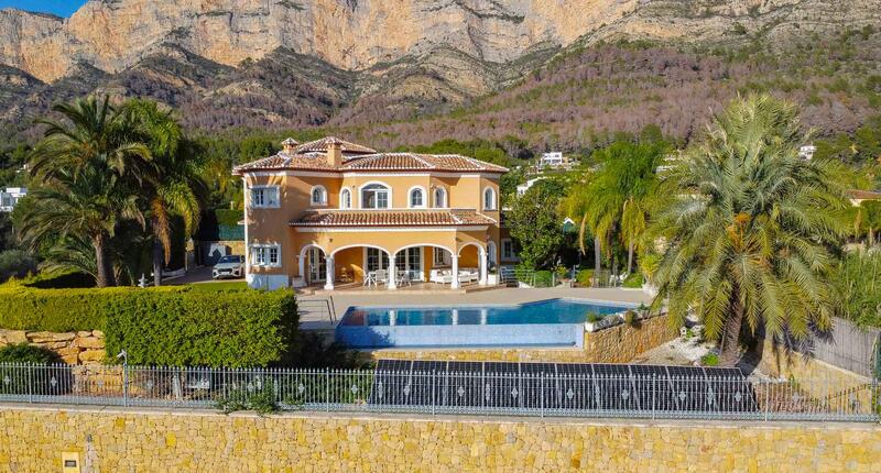 Villa til salgs i Javea, Alicante