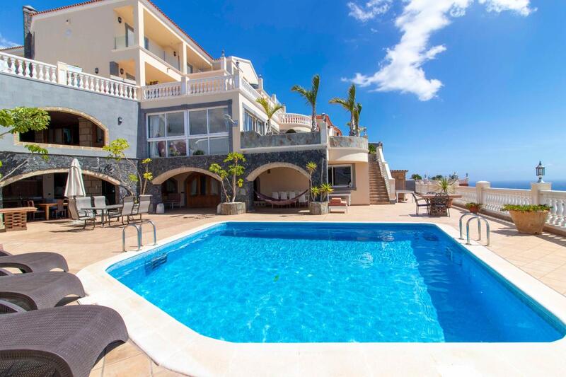 Villa til salg i Golf Costa Adeje, Tenerife