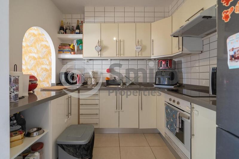 2 slaapkamer Appartement Te koop