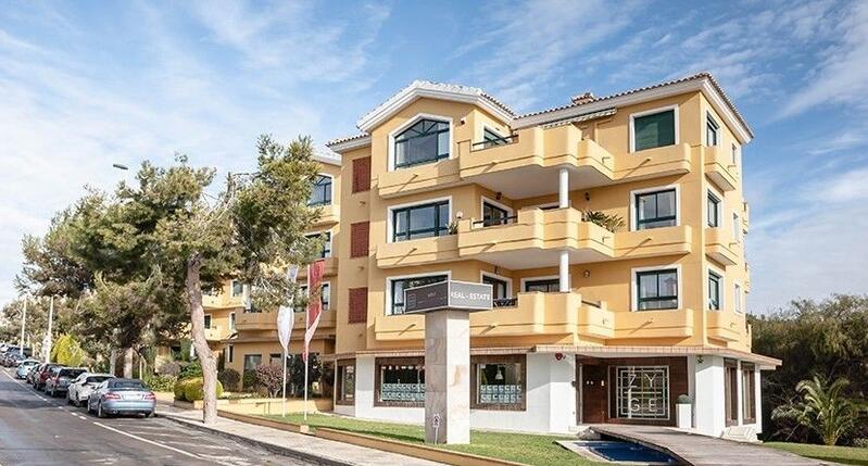 Lägenhet till salu i Campoamor, Alicante