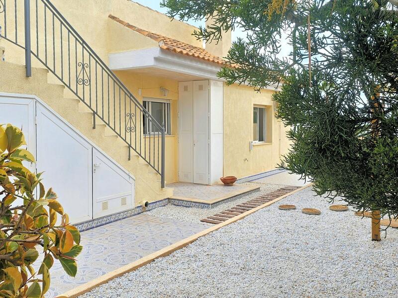 4 Cuarto Villa en venta