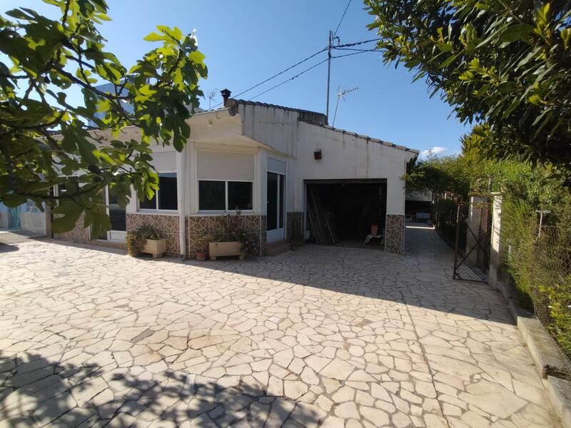 Landhuis Te koop in Elda, Alicante