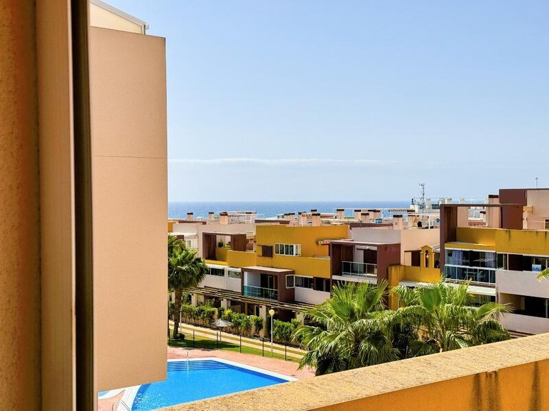 Lejlighed til salg i Playa Flamenca, Alicante