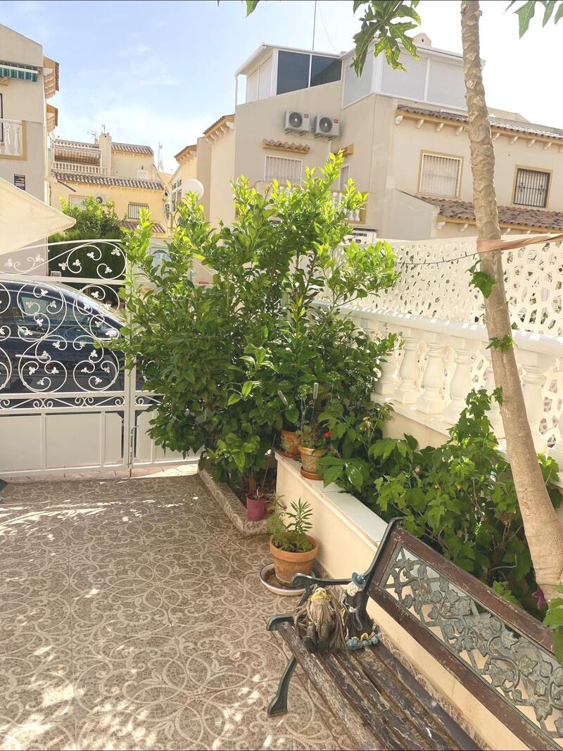 Villa à vendre dans Orihuela Costa, Alicante