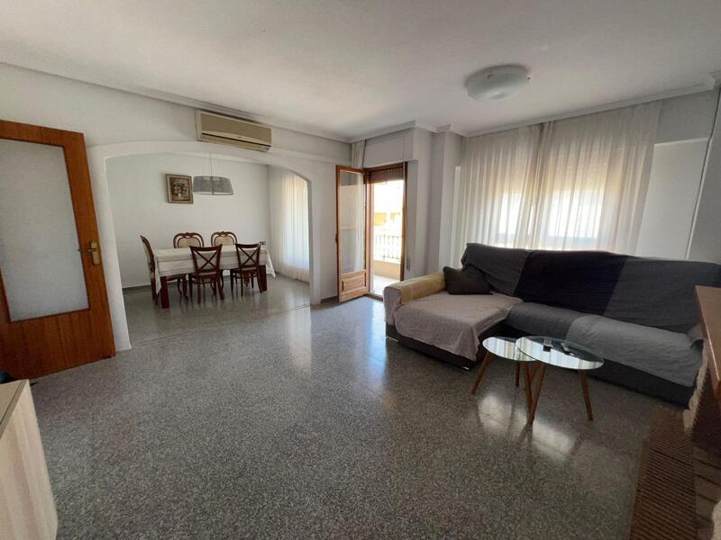 Appartement à vendre dans Dolores, Alicante