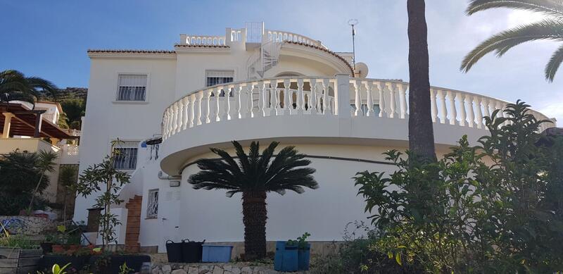 Villa till salu i Benitachell, Alicante