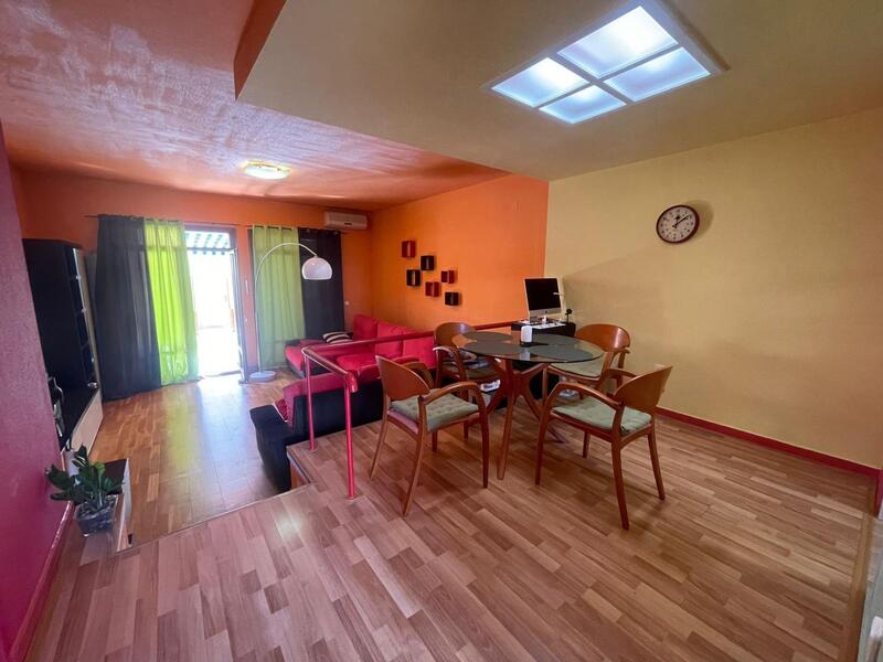 2 Cuarto Villa en venta