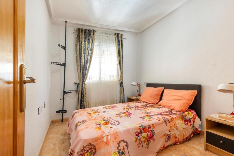 2 Cuarto Villa en venta