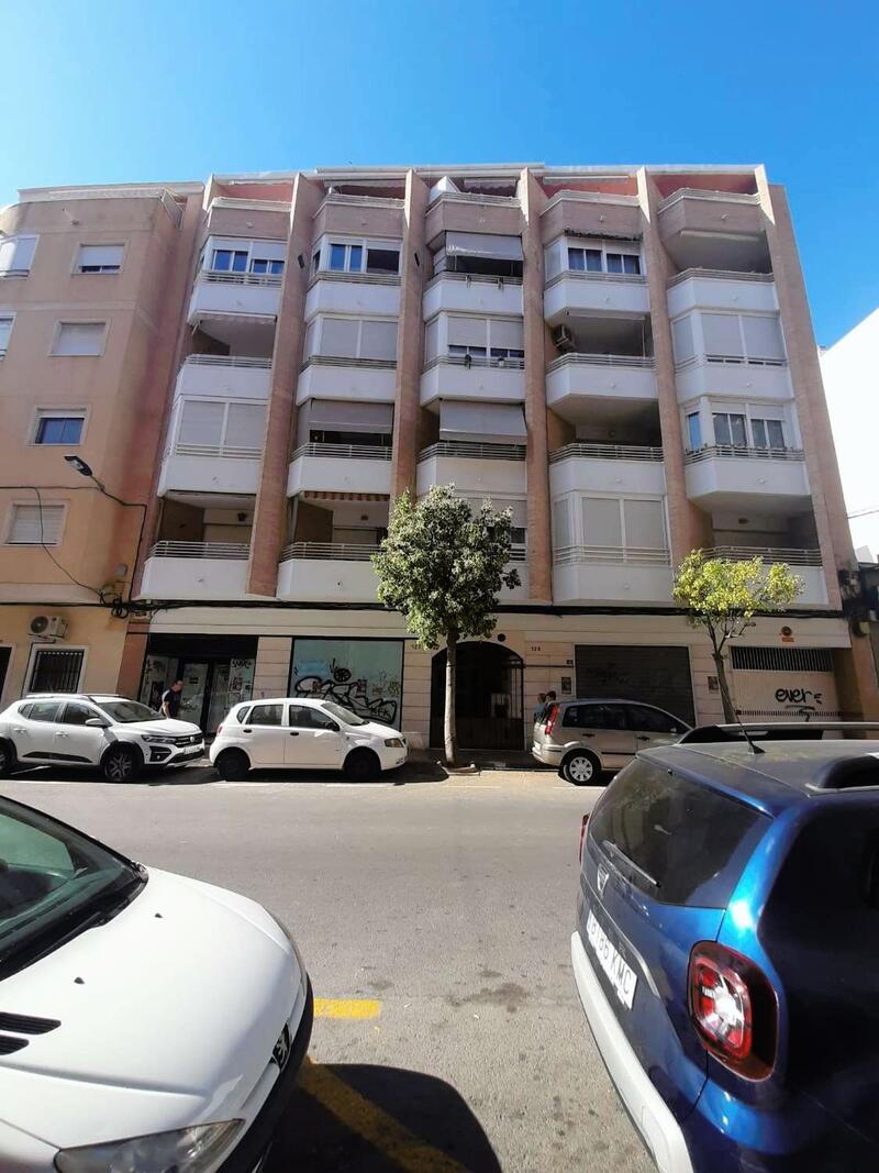 Duplex zu verkaufen in Torrevieja, Alicante
