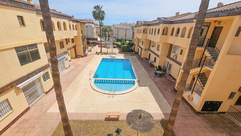 Apartment for sale in Punta Prima, Alicante