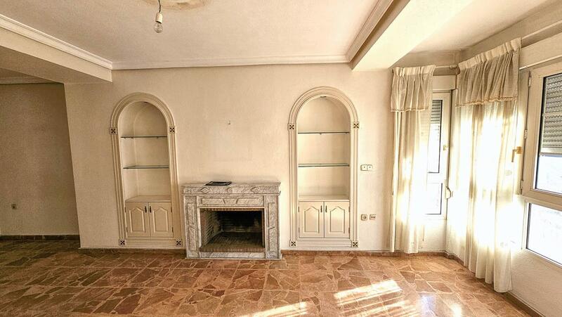 5 chambre Appartement à vendre