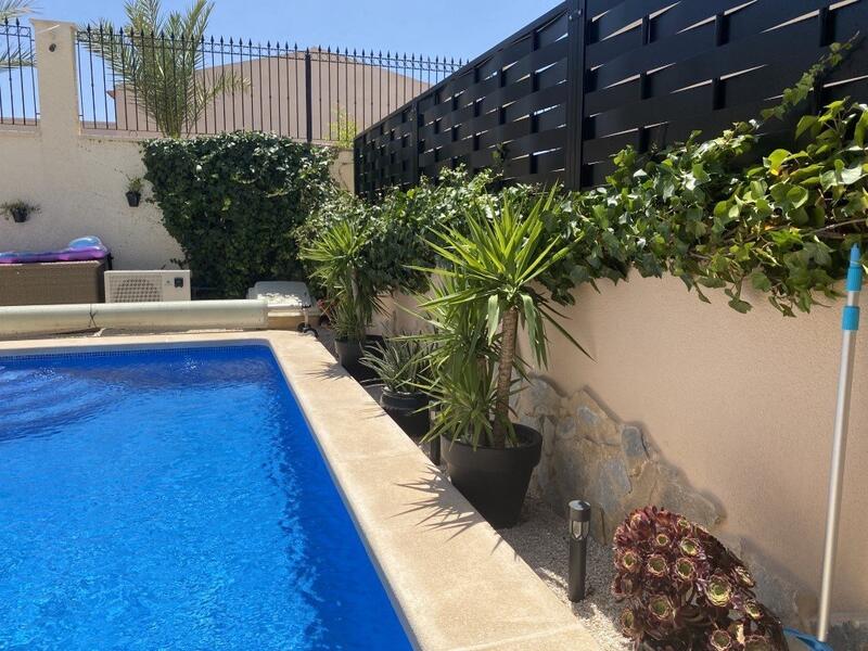 3 Cuarto Villa en venta