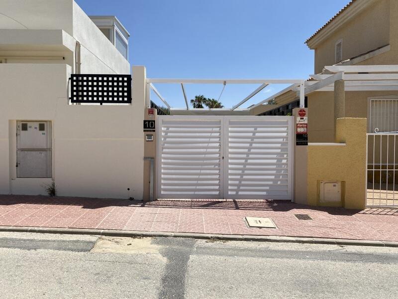 3 Cuarto Villa en venta