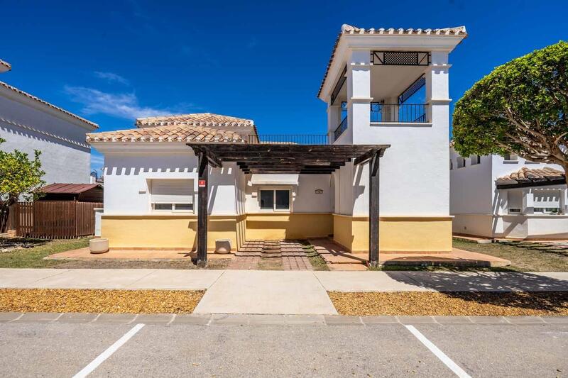 Villa Te koop in Torrevieja, Alicante