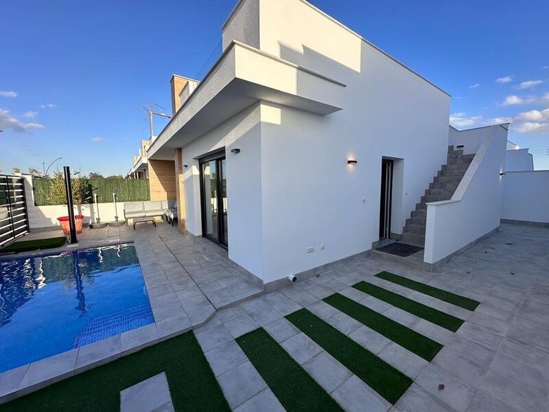 2 Cuarto Villa en venta