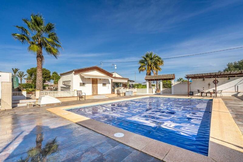 3 bedroom Villa for sale