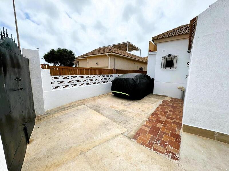 3 Cuarto Villa en venta