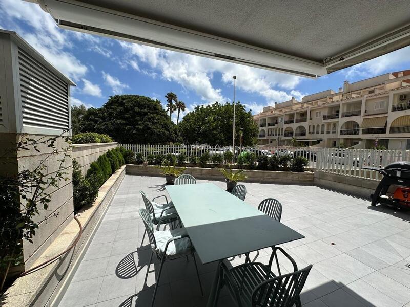 Apartment for sale in Torrevieja, Alicante