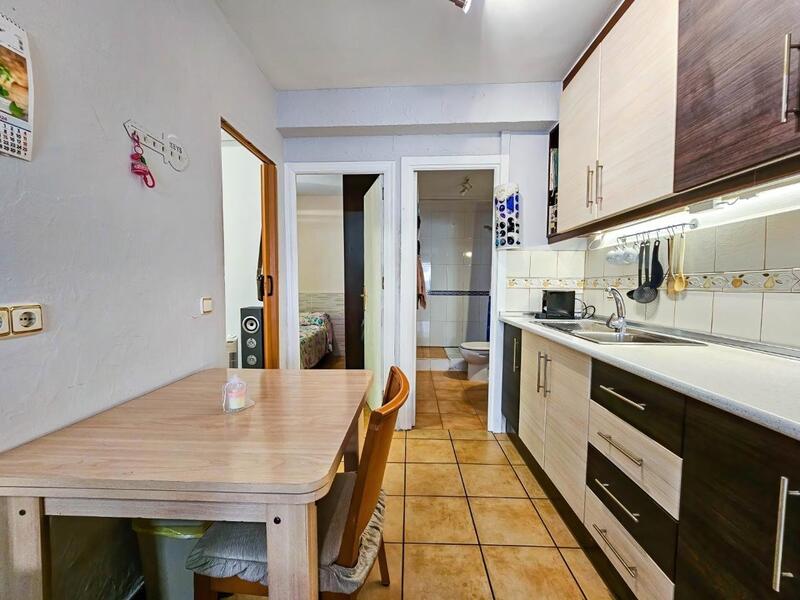 2 Cuarto Villa en venta