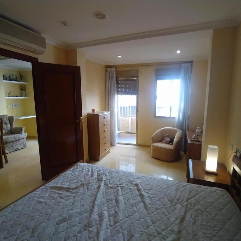 4 bedroom Apartment for sale