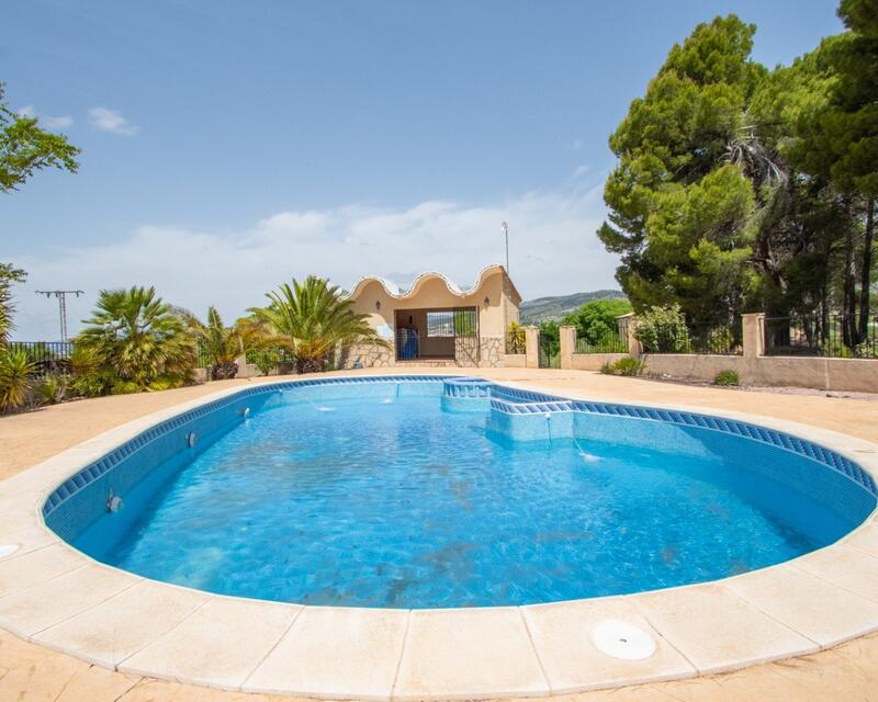 Villa for sale in Torrevieja, Alicante