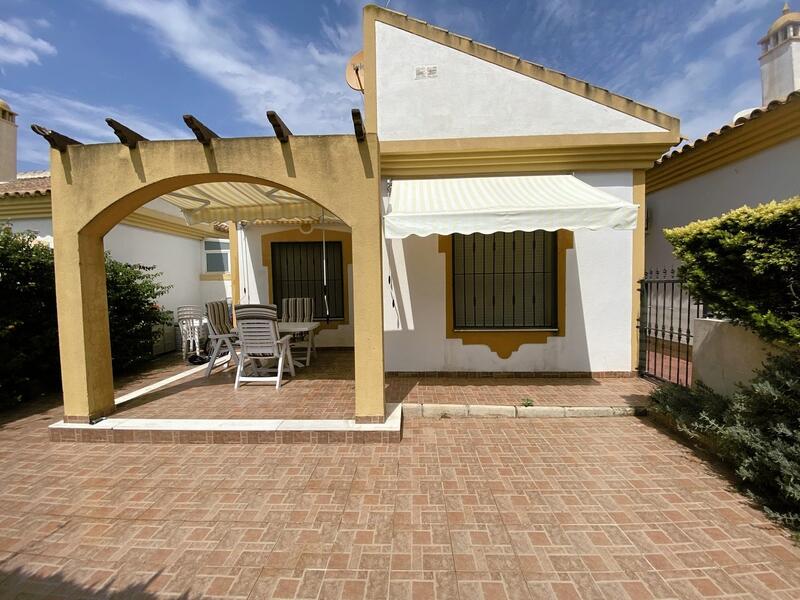 Villa à vendre dans Torrevieja, Alicante