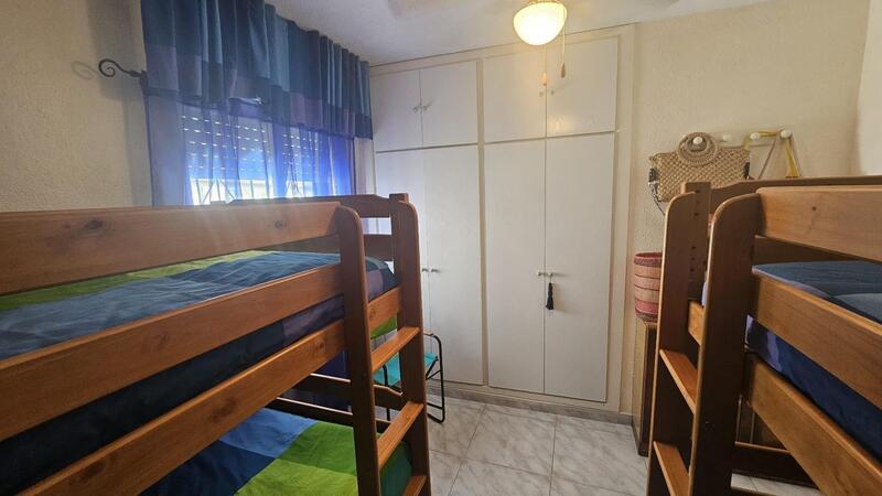 2 Cuarto Adosado en venta