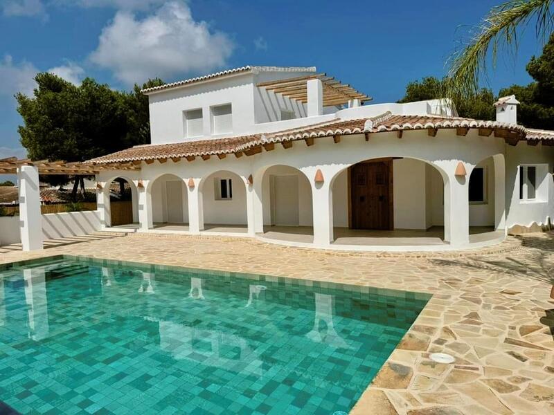 4 bedroom Villa for sale