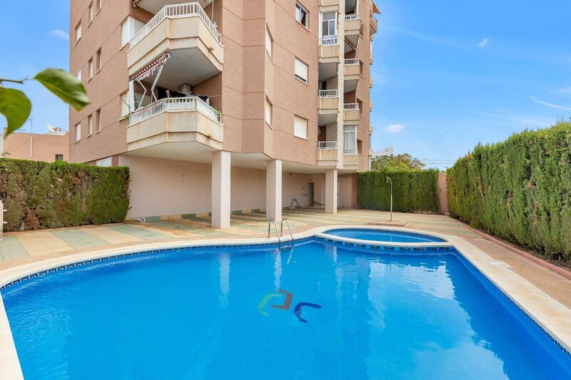 Appartement zu verkaufen in Torrevieja, Alicante