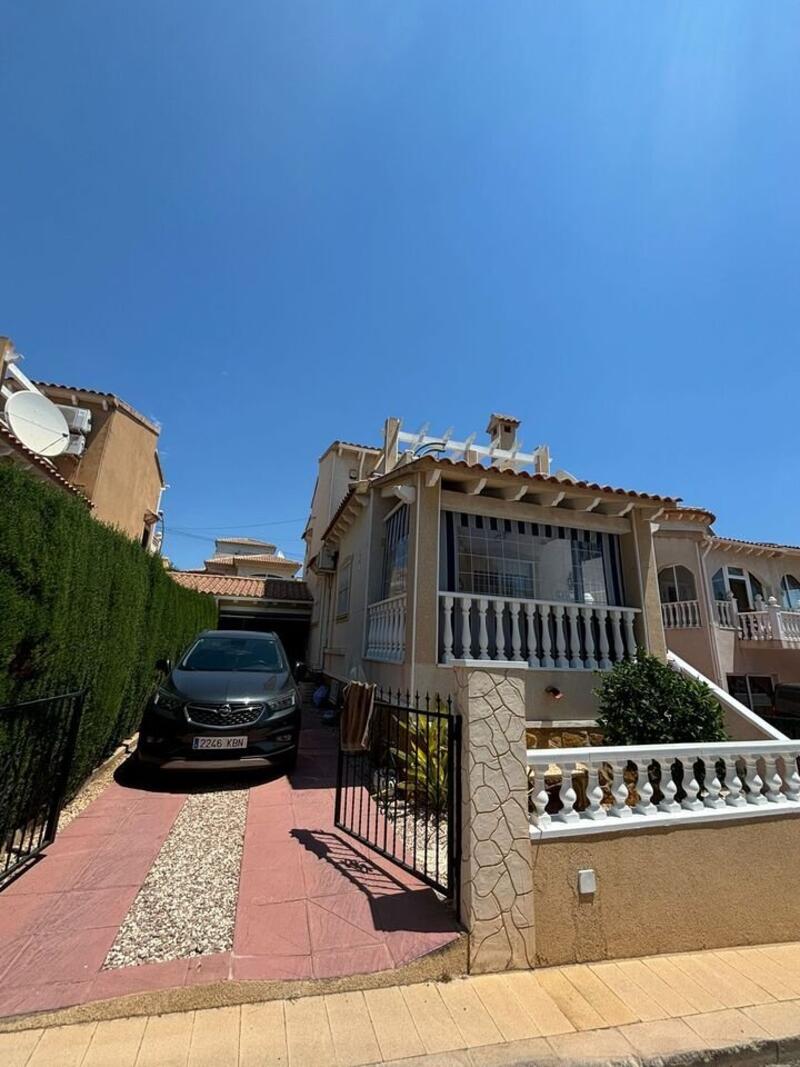 3 Cuarto Villa en venta