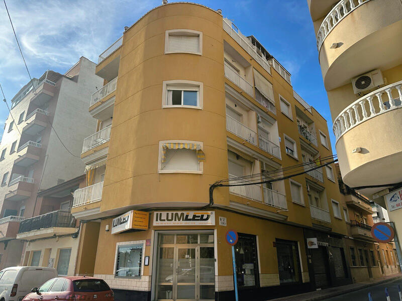 Apartamento en venta en Torrevieja, Alicante