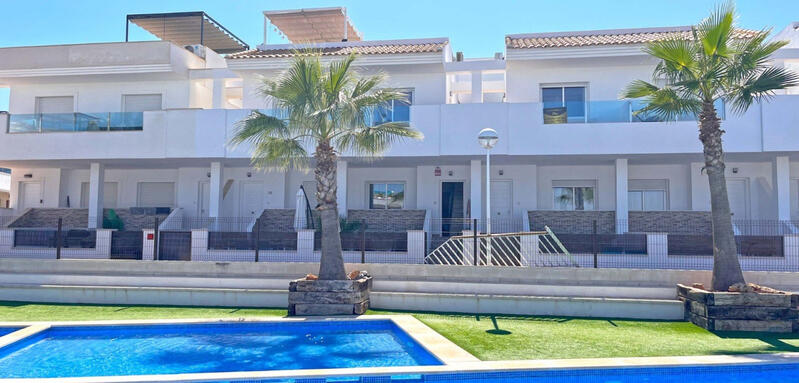 Townhouse for sale in Torrevieja, Alicante