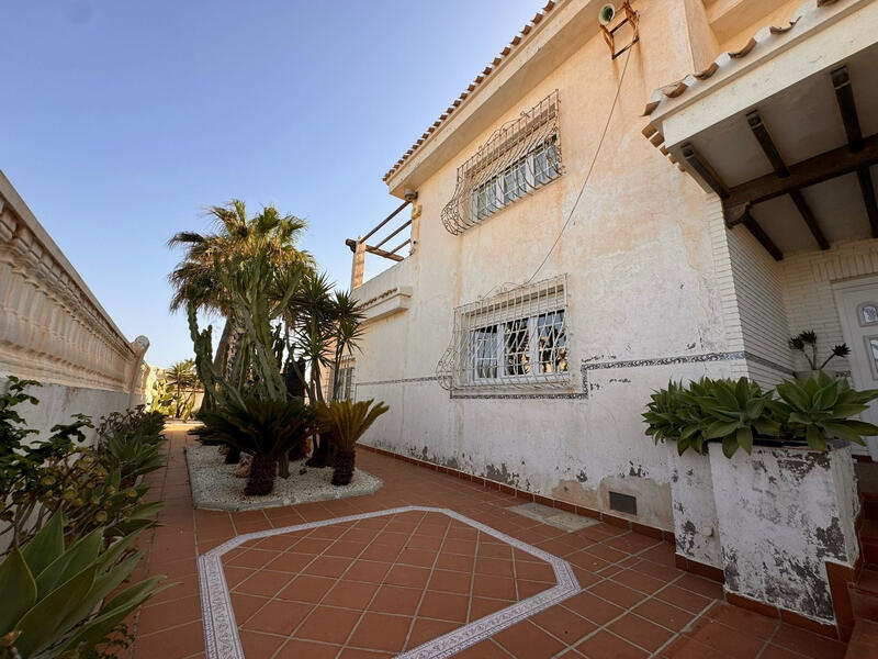 5 Cuarto Villa en venta