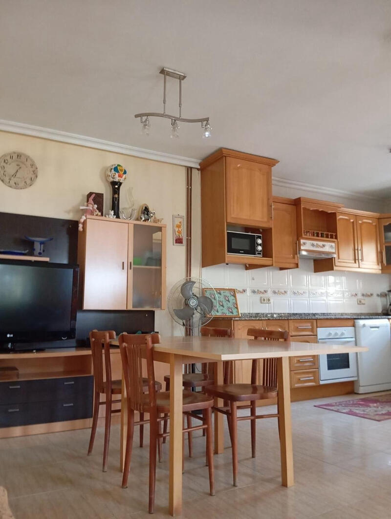 2 Cuarto Villa en venta