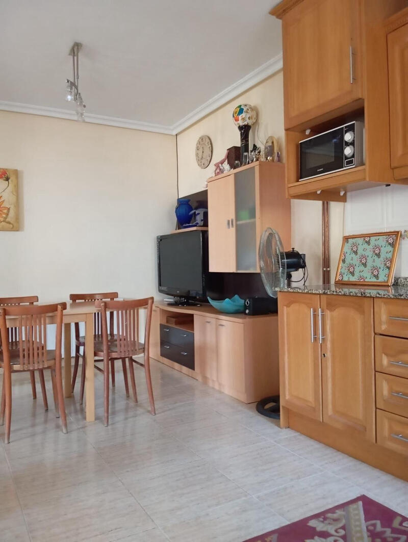 2 Cuarto Villa en venta