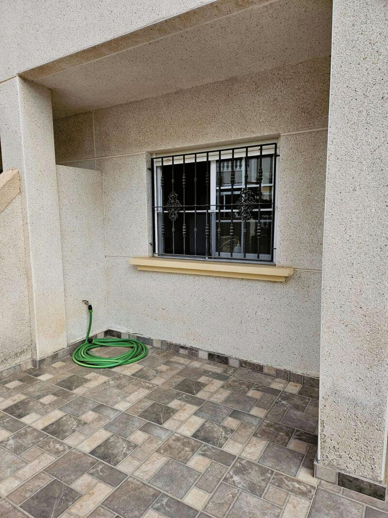 2 Cuarto Villa en venta